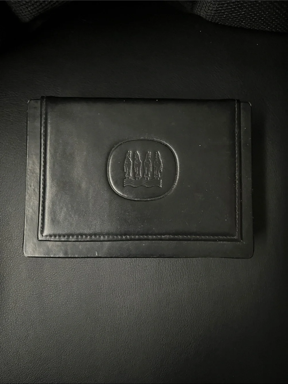 Source Unknown Black Leather Embossed Crest Card & Key Holder